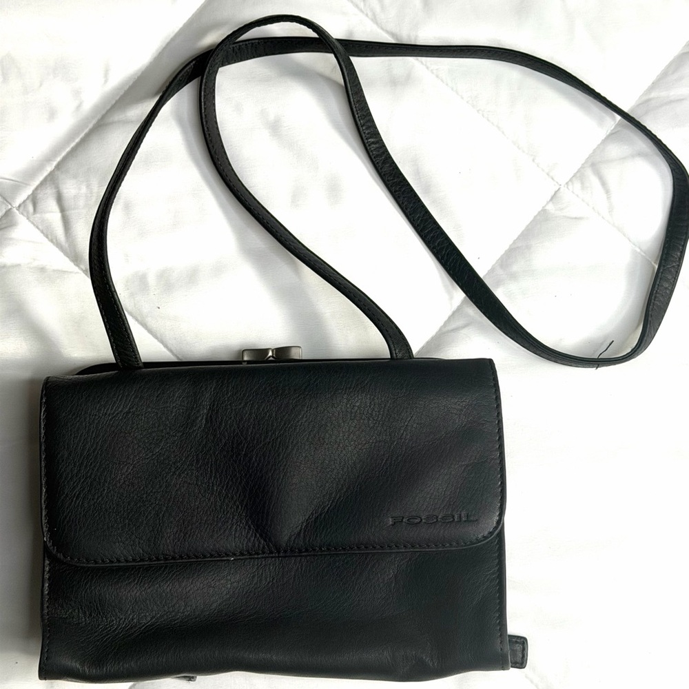Fossil Black Leather Crossbody Purse Bag Vintage Soft Leather, Zipper Pocket